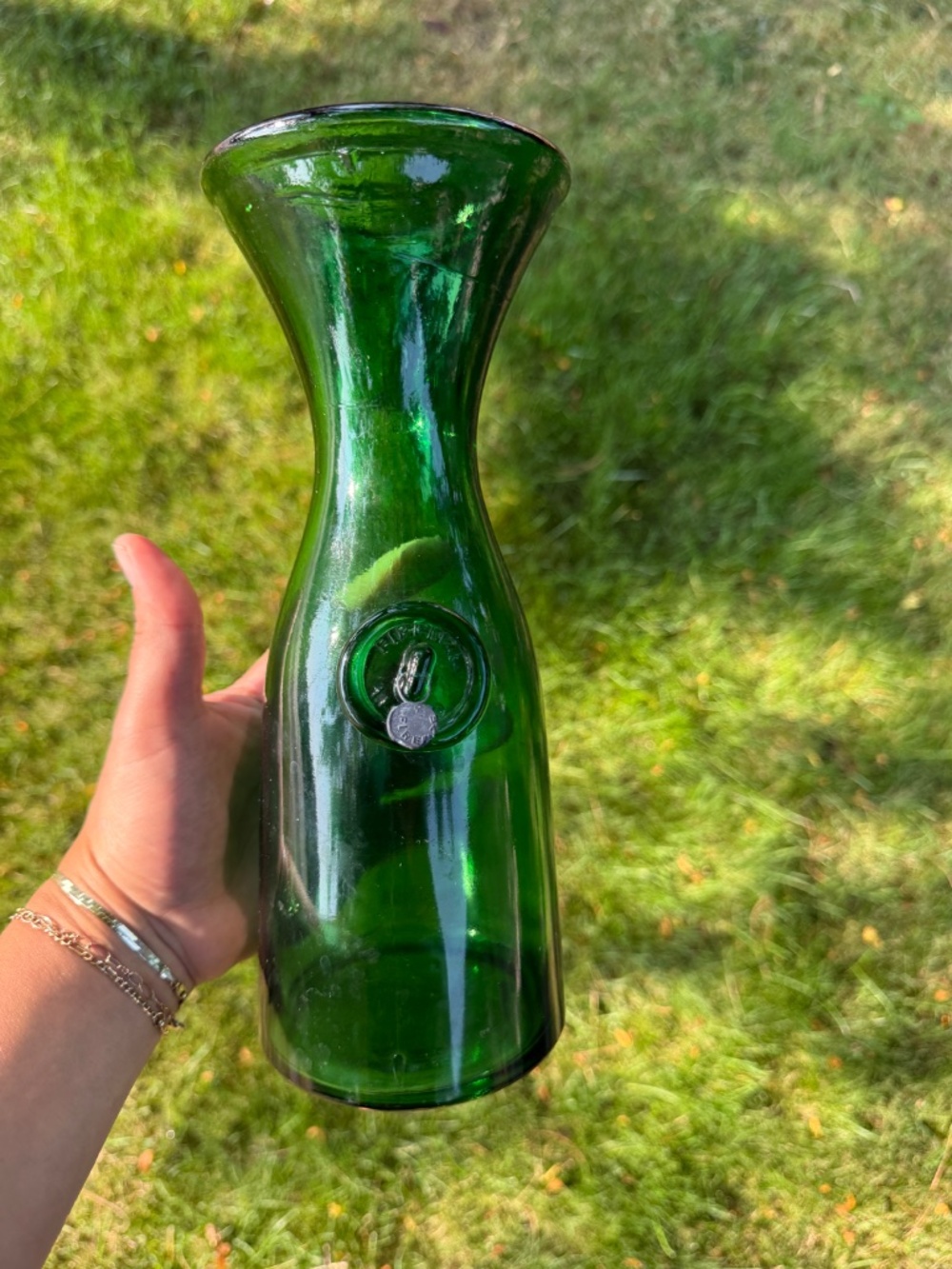 11” Vintage Green Glass Bottle Vase Unique With Metal Tag Firenze Metal Seal. - Picture 4 of 10